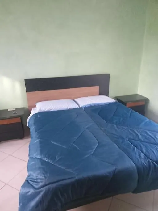 Alimat Guesthouse Катания Апартаменты